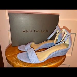 Ann Taylor NWT suede kitten wedge. Light blue